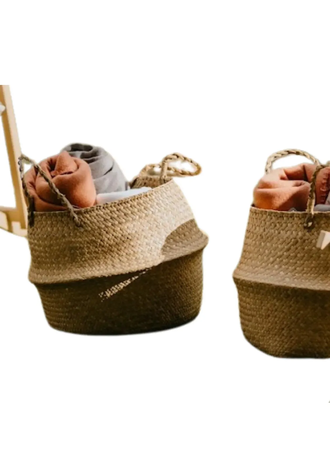 Koce w koszach wiklinowych - zdjęcie 2