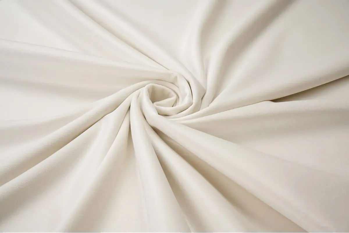 WELUROWY obrus prostokątny ecru - zdjęcie 2