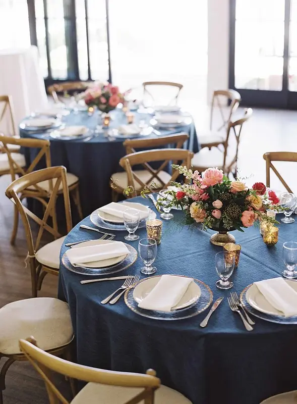 Obrus okrągły, granatowy