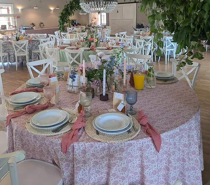 Obrus we wzorki RÓŻOWE