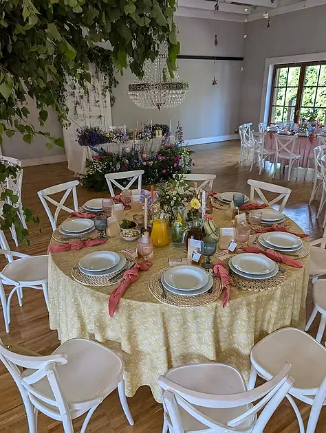 Obrus we wzorki ŻÓŁTY