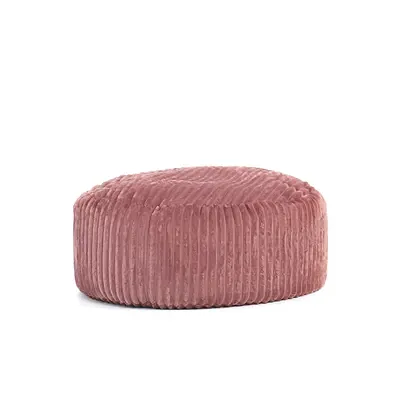 Różowe meble do strefy chillout